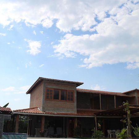 Finca Hotel Casa Lupe En Santa Elena El Cerrito Exterior photo